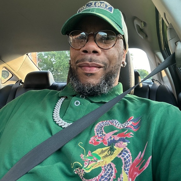 Meet your Posher, Jearrod - Picture 1 of 1